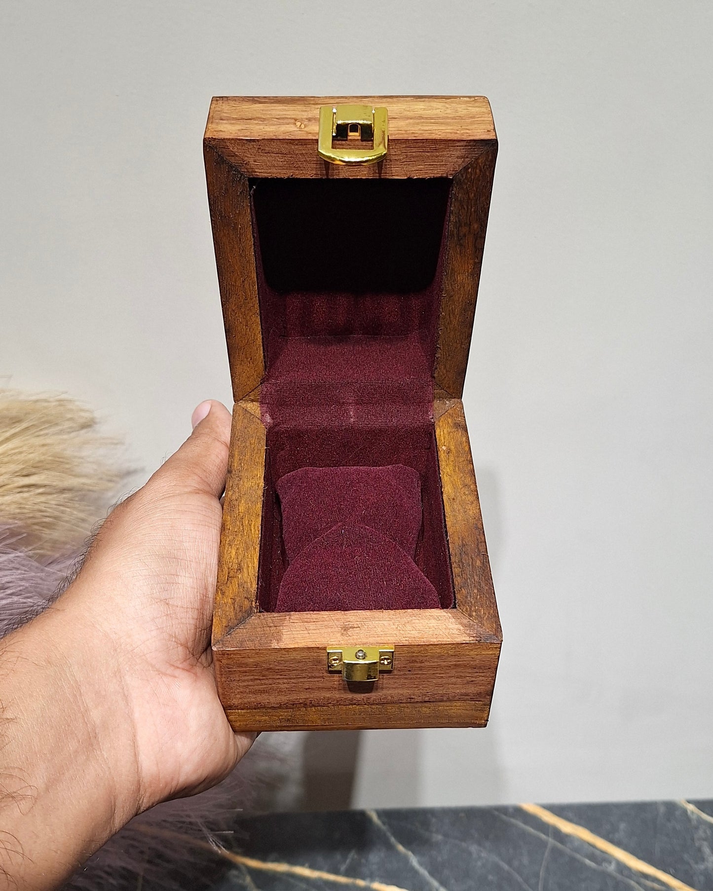 Premium Wooden Watch Box (1 slot)