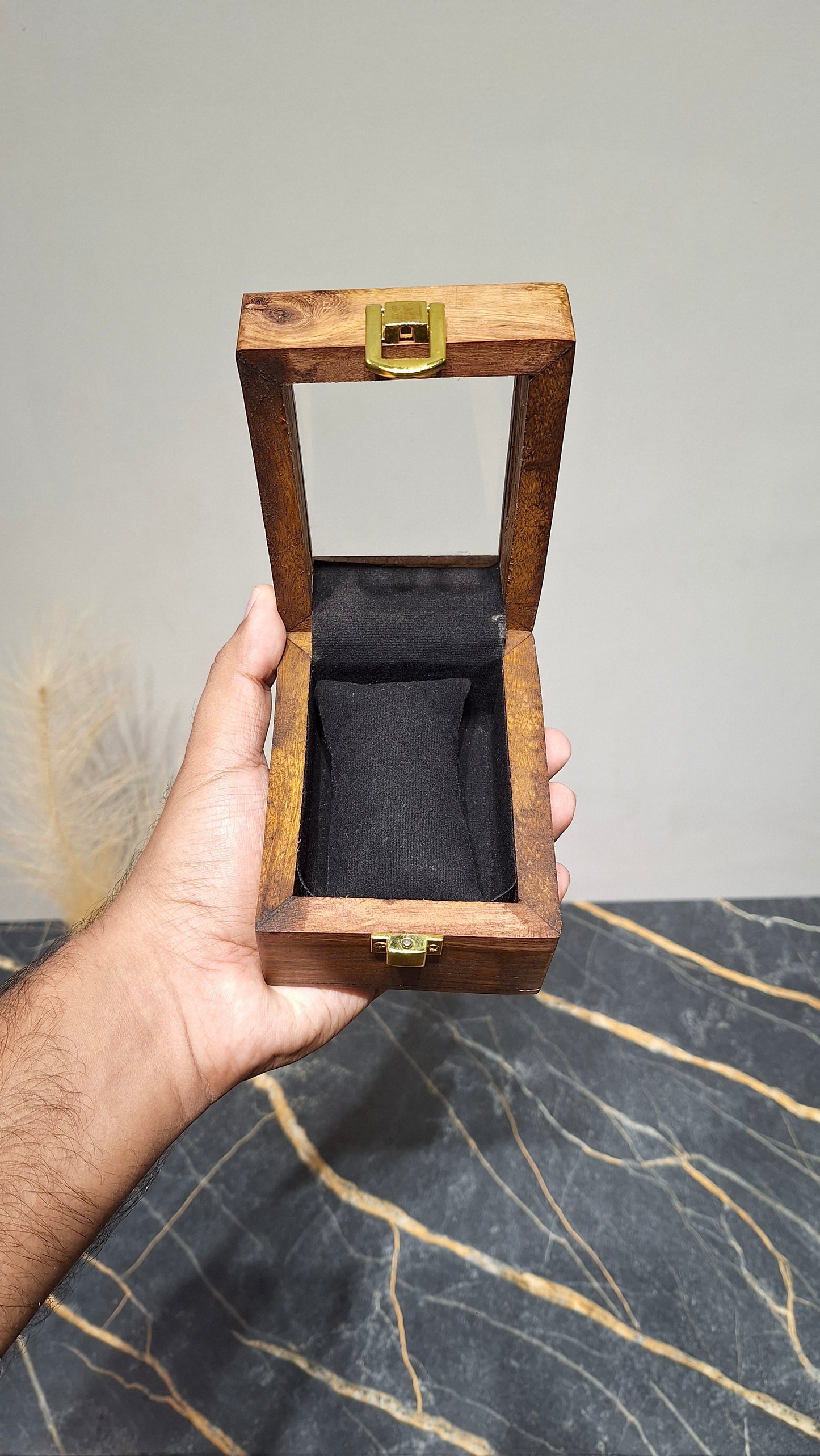 Premium Wooden Watch Box (1 slot)