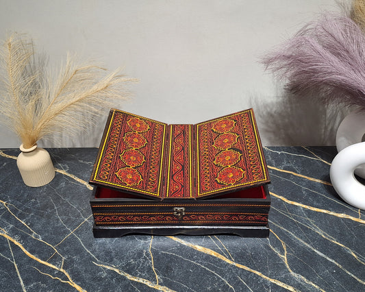Quran e pak Holder Naqshi (with stand)